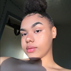 Meet your Posher, Jada